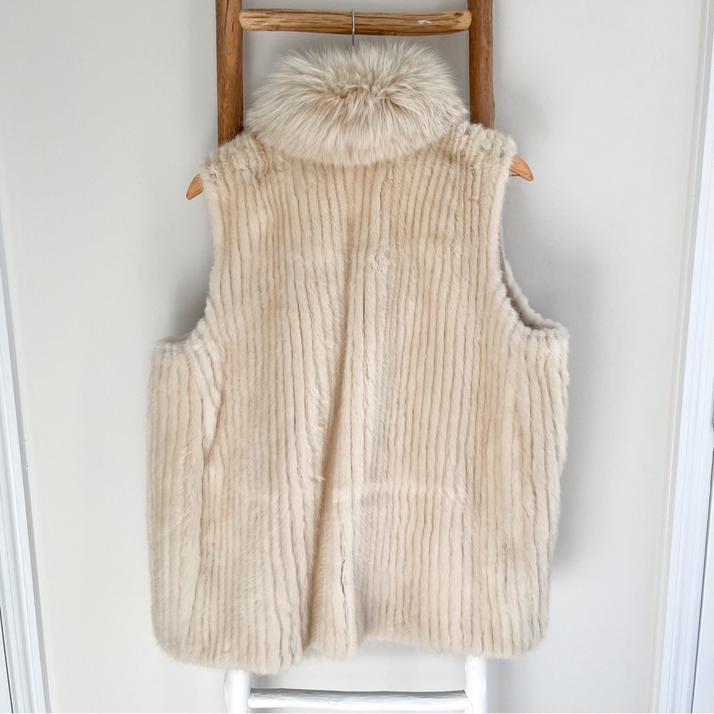 🚫SOLD🚫 [vintage] luxury rabbit fox fur vest cream - Picture 3 of 9